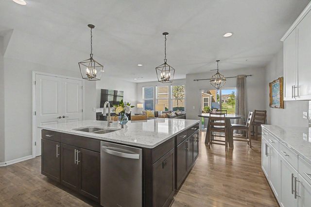 5509 Yucca Lane N, Plymouth, MN 55446