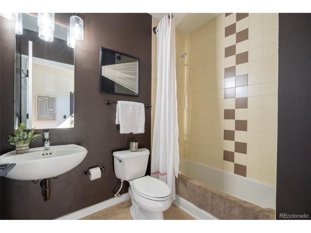 1347 34th St, Denver, CO 80205