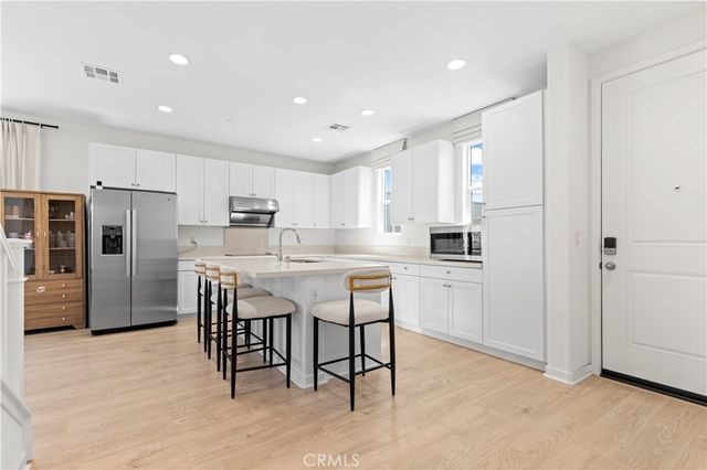16480 Botanical Lane, Fontana, CA 92336