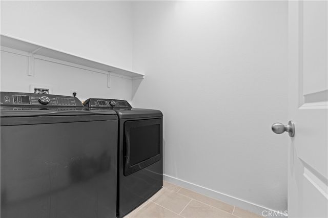 16480 Botanical Lane, Fontana, CA 92336