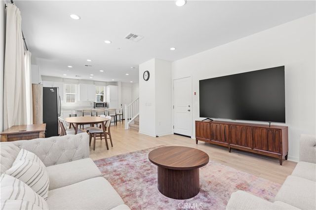 16480 Botanical Lane, Fontana, CA 92336