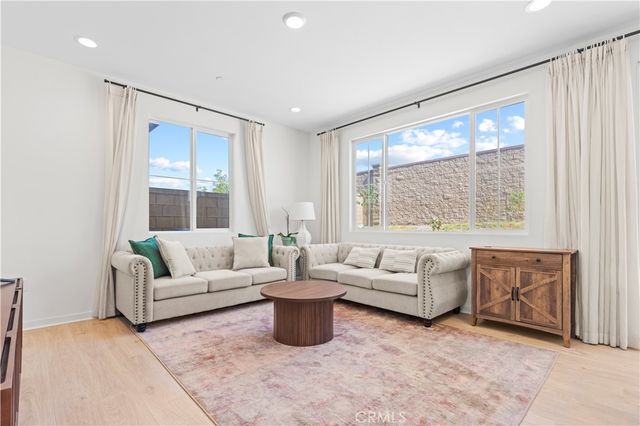 16480 Botanical Lane, Fontana, CA 92336