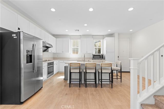 16480 Botanical Lane, Fontana, CA 92336