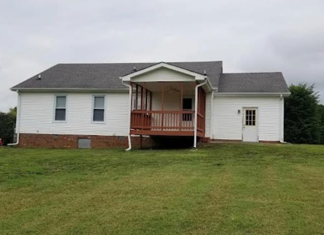 1916 Bridgewater Dr, Clarksville, TN 37042