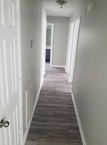 1916 Bridgewater Dr, Clarksville, TN 37042