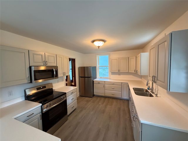4106 CHERRY Street, Erie, PA 16509