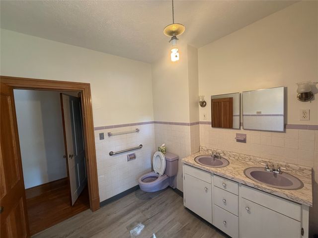 4106 CHERRY Street, Erie, PA 16509