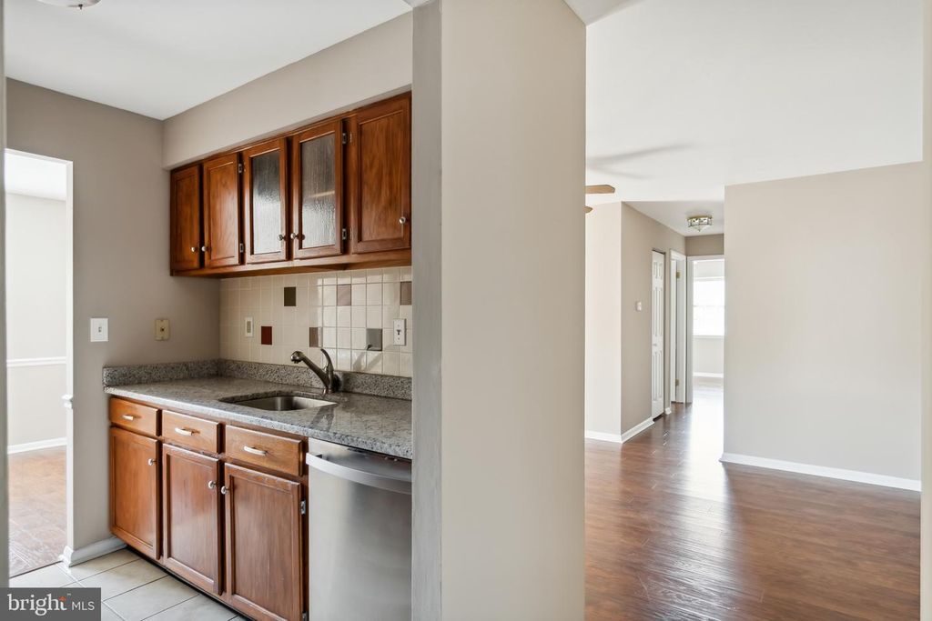 3024 VALLEY DR #3024, WEST CHESTER, PA 19382 — photo 4