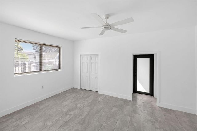 9001 NW 32nd Ct Road, Miami, FL 33147