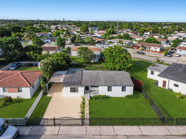 9001 NW 32nd Ct Road, Miami, FL 33147