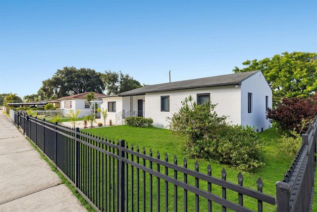 9001 NW 32nd Ct Road, Miami, FL 33147