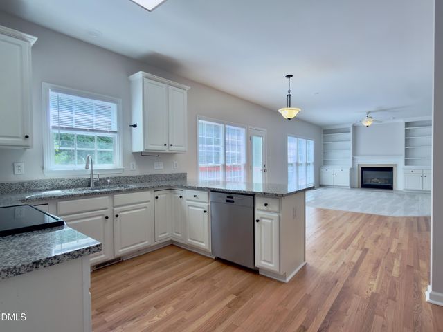 302 Sylvan Way, Chapel Hill, NC 27516