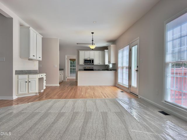 302 Sylvan Way, Chapel Hill, NC 27516