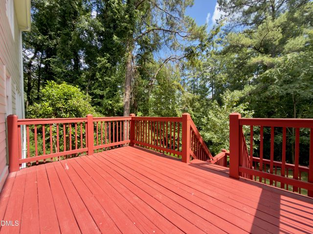 302 Sylvan Way, Chapel Hill, NC 27516