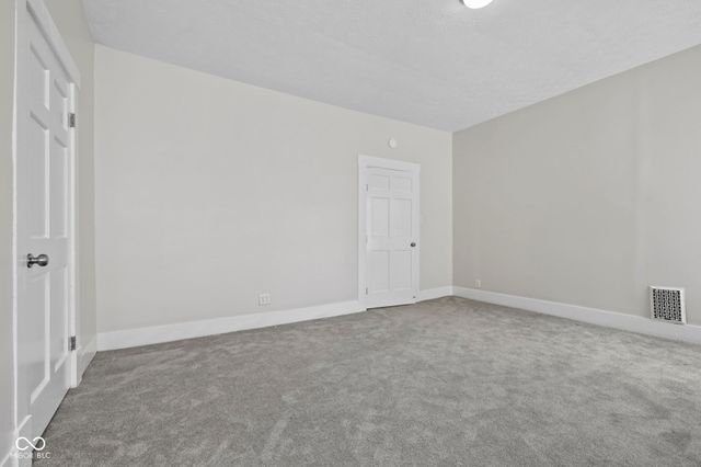 690 E Jefferson Street, Franklin, IN 46131