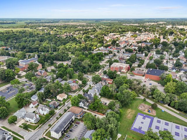 690 E Jefferson Street, Franklin, IN 46131
