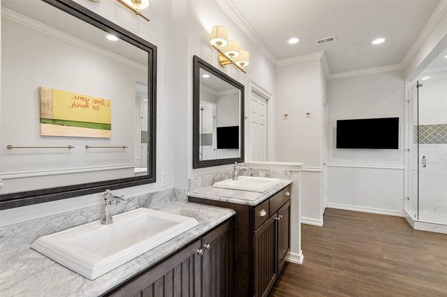 2922 Thousand Oaks DR, Austin, TX 78746