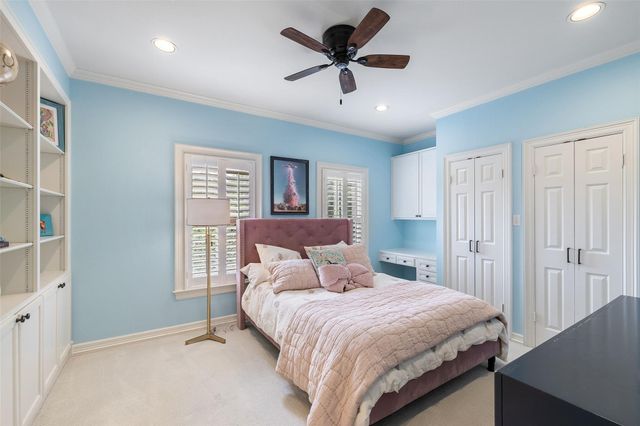 2922 Thousand Oaks DR, Austin, TX 78746