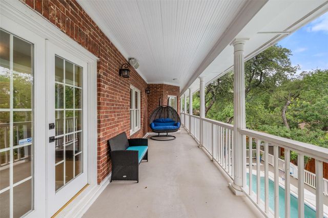 2922 Thousand Oaks DR, Austin, TX 78746