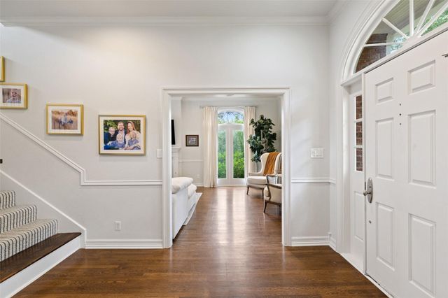 2922 Thousand Oaks DR, Austin, TX 78746