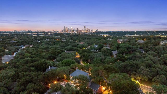 2922 Thousand Oaks DR, Austin, TX 78746