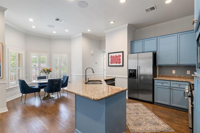 2922 Thousand Oaks DR, Austin, TX 78746