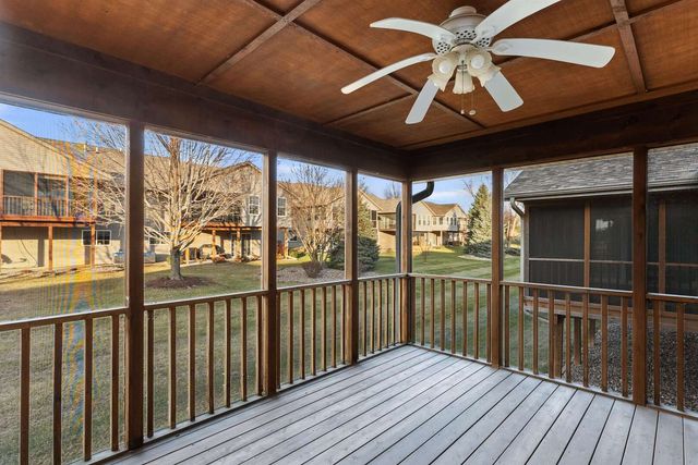 5040 55th Avenue, Bettendorf, IA 52722