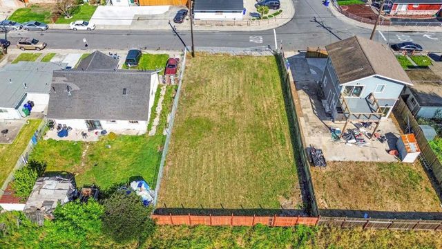 3905 Jenkins Way, San Pablo, CA 94806