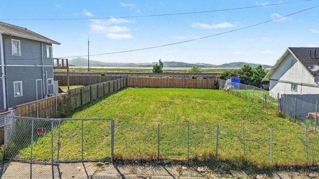 3905 Jenkins Way, San Pablo, CA 94806