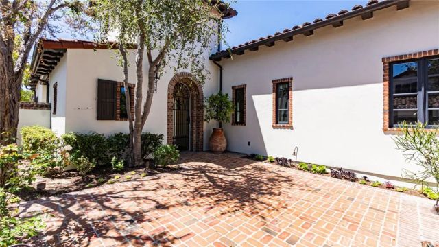 23 Prairie Grass, Irvine, CA 92603