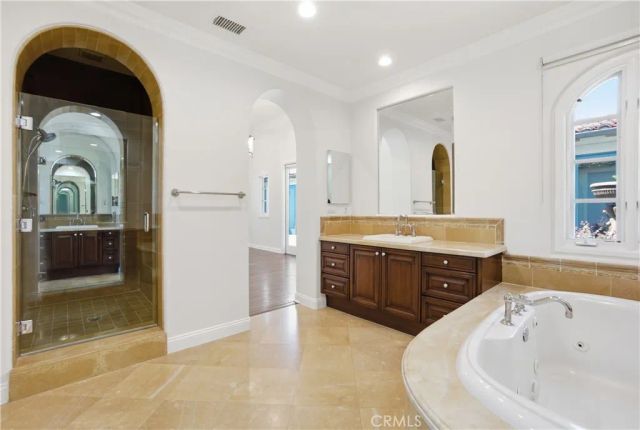 23 Prairie Grass, Irvine, CA 92603