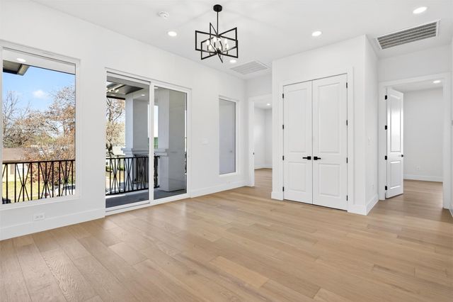 3754 Durango Drive, Dallas, TX 75220