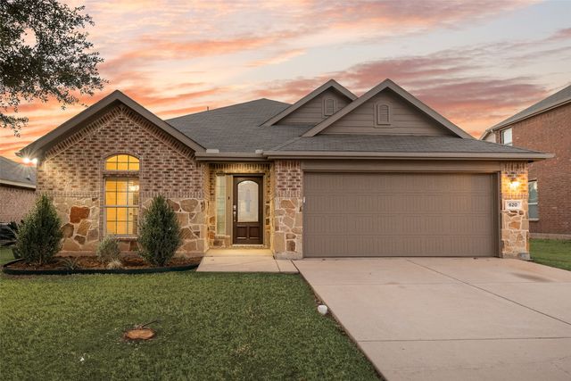 620 S Heights Drive, Crowley, TX 76036