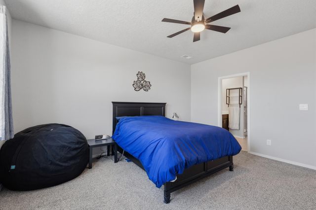 10728 Sabino Lp Loop SW, Albuquerque, NM 87121