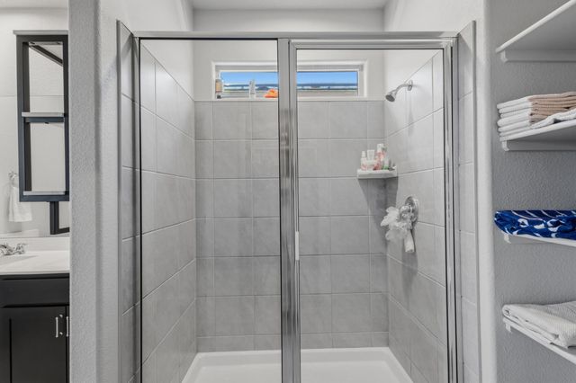 10728 Sabino Lp Loop SW, Albuquerque, NM 87121
