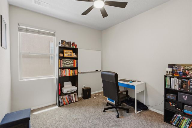 10728 Sabino Lp Loop SW, Albuquerque, NM 87121