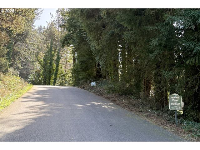 Cinnabar Lot 4, North Bend, OR 97459