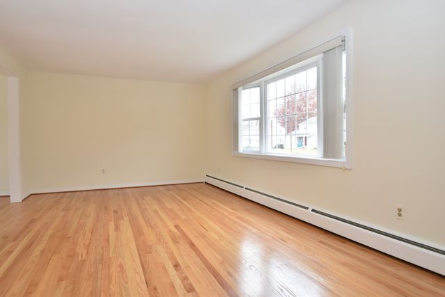 67 Mohawk Drive, East Hartford, CT 06108