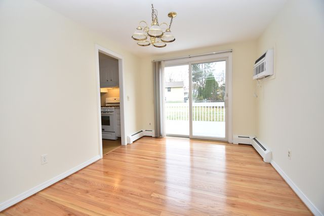 67 Mohawk Drive, East Hartford, CT 06108