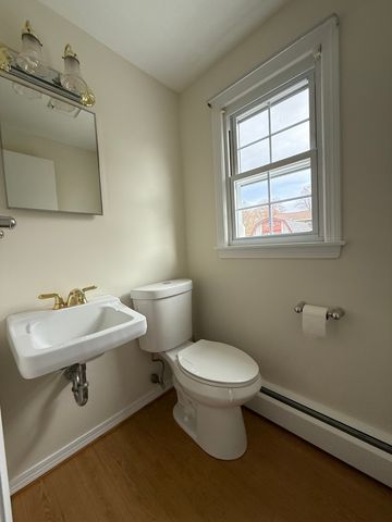 67 Mohawk Drive, East Hartford, CT 06108