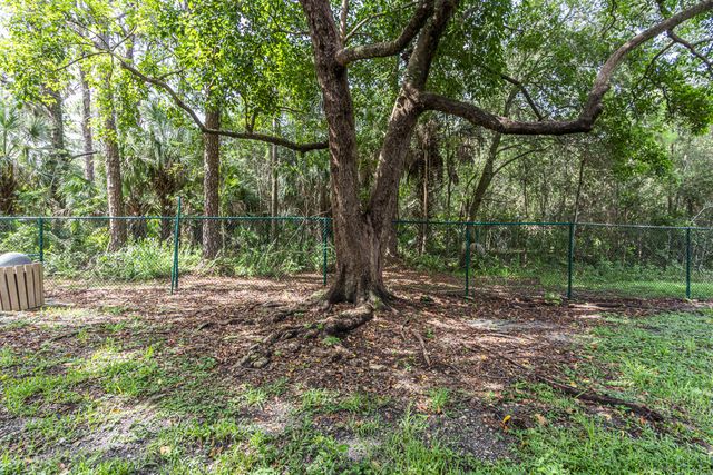 7515 NW 79th Avenue 109, Tamarac, FL 33321