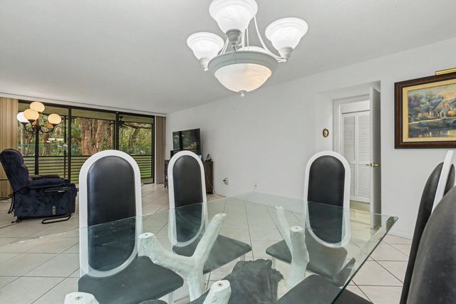 7515 NW 79th Avenue 109, Tamarac, FL 33321