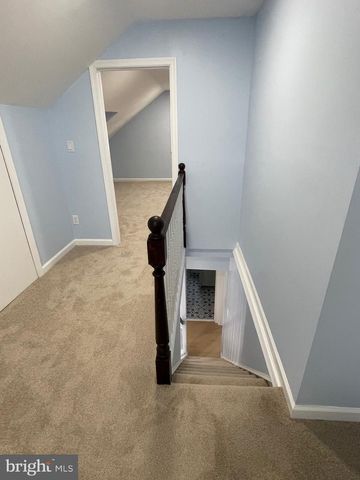 105 HARDING AVE, Wilmington, DE 19804
