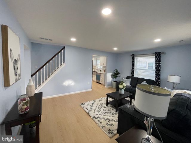 105 HARDING AVE, Wilmington, DE 19804