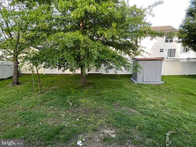 105 HARDING AVE, Wilmington, DE 19804