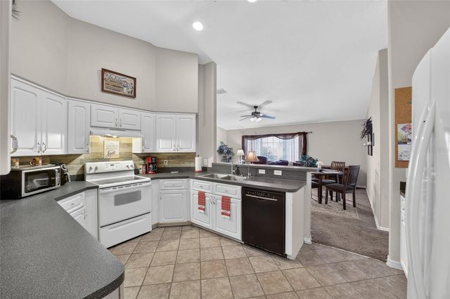 10121 SW 61ST TERRACE ROAD, Ocala, FL 34476