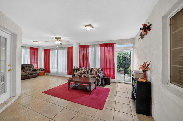 10121 SW 61ST TERRACE ROAD, Ocala, FL 34476