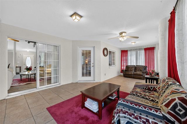 10121 SW 61ST TERRACE ROAD, Ocala, FL 34476