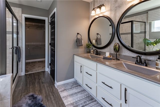 2004 Silver Linden Drive, Tipp City, OH 45371