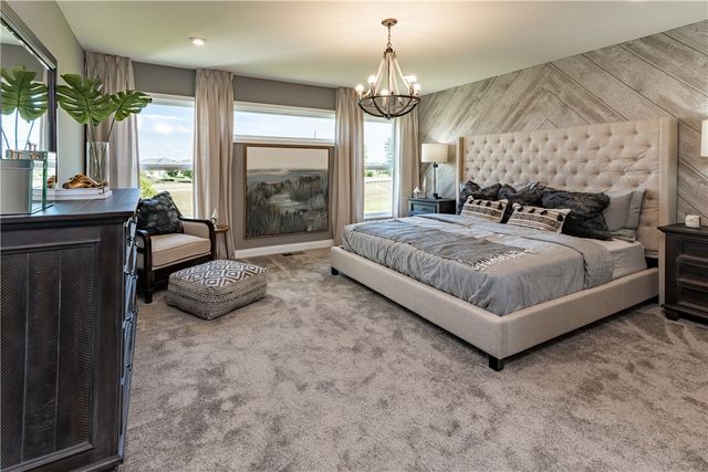 2004 Silver Linden Drive, Tipp City, OH 45371